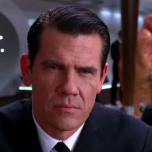 Men In Black 3 Josh Brolin Nei Panni Del Giovane Agente K In Una Scena Del Film 238141