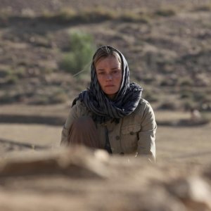 Special Forces: Diane Kruger in lacrime in una scena del film