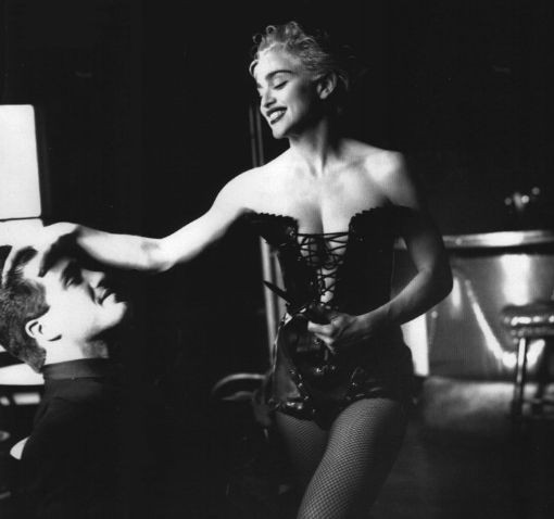 Madonna In Una Fotografia Di Helmut Newton 1990 238522