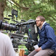 La fuga di Martha: il regista Sean Durkin sul set