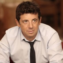 Le prénom: Patrick Bruel in una scena