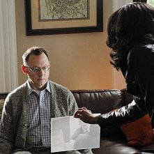 Person of Interest: Michael Emerson e Taraji P. Henson in un momento dell'episodio Cura Te Ipsum
