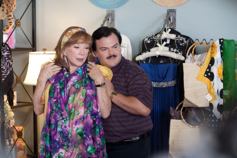 Jack Black e Shirley MacLaine nella black comedy Bernie