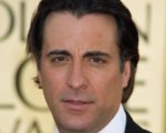 Andy Garcia e Vera Farmiga tornano al college