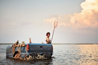 Beasts of the Southern Wild: la piccola Quvenzhané Wallis nella prima immagine del film diretto da Benh Zeitlin