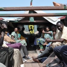 La pirogue: una scena tratta dal dramma diretto da Moussa Touré