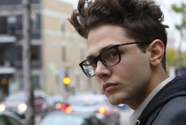 Laurence Anyways: il regista Xavier Dolan sul set del film