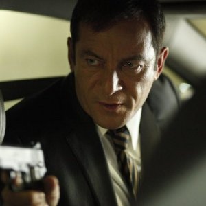 Awake: Jason Isaacs nell'episodio Say Hello to My Little Friend