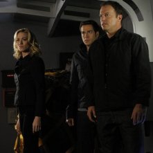 Chuck: Yvonne Strahovski, Zachary Levi e Adam Baldwin nell'episodio Chuck Versus the Bullet Train