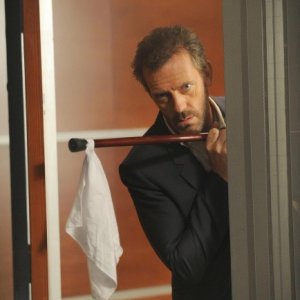 Dr House: Hugh Laurie nell'episodio Holding On