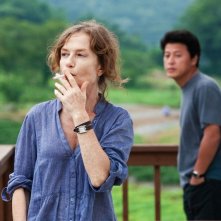 Isabelle Huppert in una scena di In Another Country