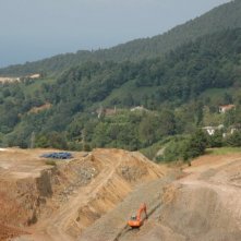 Polluting Paradise: il profilo naturalistico della cittadina turca di Camburnu, devastata dalla discarica a cielo aperto