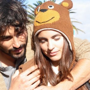 VERÓNICA ECHEGUI nel film Seis puntos sobre Emma accanto ad ALEX GARCIA