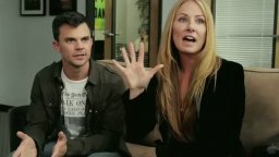 Trailer - Zombie Hamlet