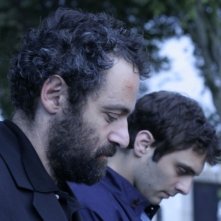 Alyah: i protagonisti Pio Marmaï e Cédric Kahn in una scena del film