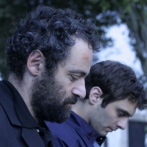 Alyah: i protagonisti Pio Marmaï e Cédric Kahn in una scena del film