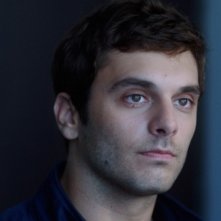 Alyah: il protagonista Pio Marmaï in un primo piano tratto dal film