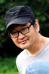 Dangerous Liasons: il regista del film Jin-ho Hur in una foto promozionale