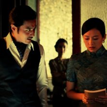 Dangerous Liasons: Ziyi Zhang e Dong-kun Jang in una scena del film