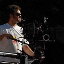 Infancia clandestina: il regista del film Benjamín Ávila sul set del film