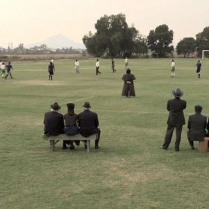 La noche de enfrente: un momento tratto dal film di Raoul Ruiz