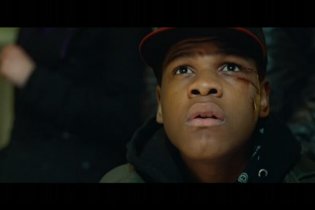 Clip Esclusiva - Attack the Block - Invasione aliena