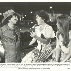 Chick Vennera, Terri Nunn in Grazie a Dio è venerdì con Valerie Landsburg