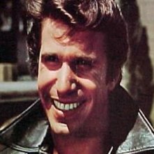 Henry Winkler è Fonzie nel serial cult Happy Days