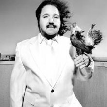 Il Pornodivo Ron Jeremy In Posa Con Un Gallo 241011