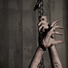 Paura: una scena di torture tratta dal film