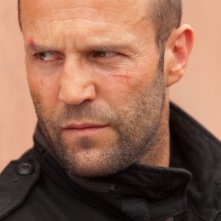 Killer Elite: Jason Statham in una scena dell'action movie