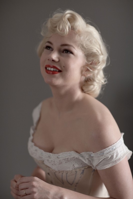 Marilyn Michelle Williams In Una Bella Immagine Tratta Dal Film Sulla Vita Di Marilyn Monroe 241530