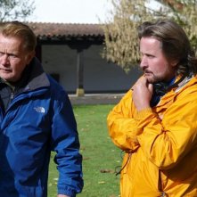 Il cammino per Santiago: Martin Sheen insieme al regista e interprete del film Emilio Estevez sul set