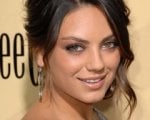 Mila Kunis e Peter Dinklage aiutano l'uomo più arrabbiato di Brooklyn