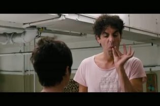 Red Band Trailer Italiano - The Dictator