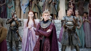 Game of Thrones: Sophie Turner e Jack Gleeson nell'episodio The Old Gods and the New