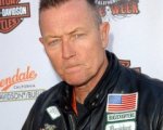 Robert Patrick passa a regular in Last Resort