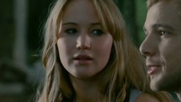 Trailer 2 - House at the End of the Street