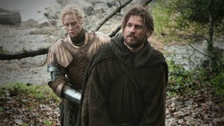Game of Thrones: Gwendoline Christie e Nikolaj Coster-Waldau nell'episodio Valar Morghulis