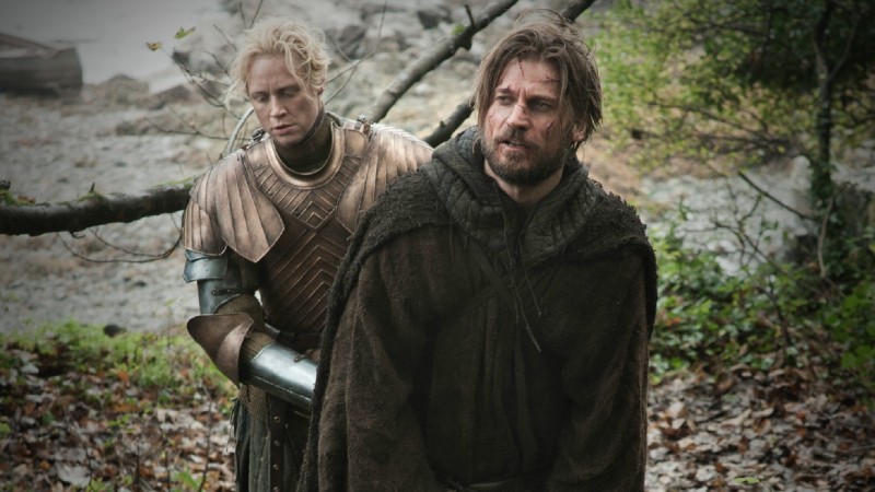 Game of Thrones: Gwendoline Christie e Nikolaj Coster-Waldau nell'episodio Valar Morghulis