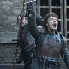 Game of Thrones: Alfie Allen nell'episodio Valar Morghulis