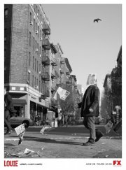 Louie: un poster della stagione 3 della serie