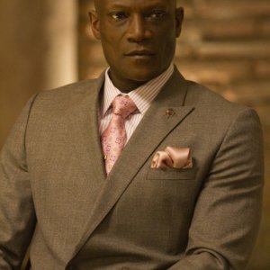 True Blood: Peter Mensah nell'episodio Authority Always Wins