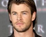 Chris Hemsworth nel cuore del mare
