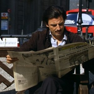 Venti Anni: Enrico Ianniello in una scena