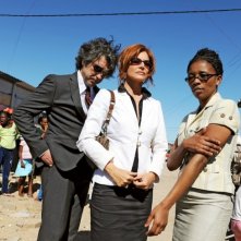 Il console italiano: Giuliana De Sio e Luca Lionello in una scena del film