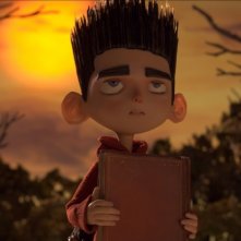 ParaNorman: Norman assorto nei suoi pensieri al calar del sole