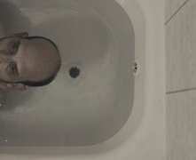 Sebastiano Filocamo in 'Tutti i rumori del mare' (2012)