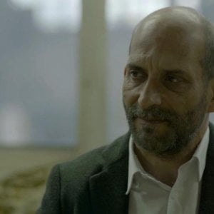 Sebastiano Filocamo in una sequenza 'Tutti i rumori del mare' (2012) di Federico Brugia