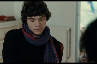 Video-recensione Un amore di gioventù